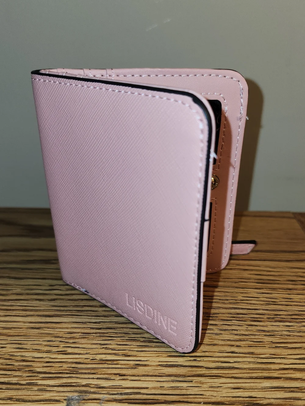 Compact Wallet - Picture 1 of 8